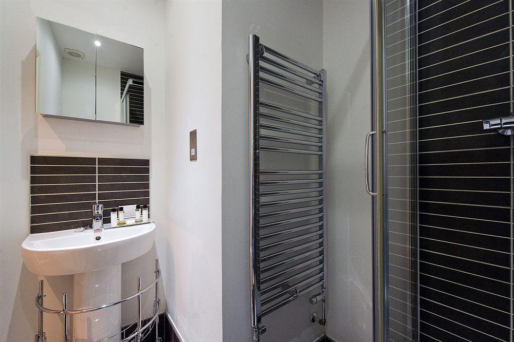 Native Fulham Apartment Londra Exterior foto