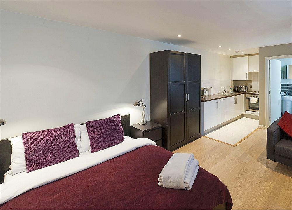Native Fulham Apartment Londra Exterior foto