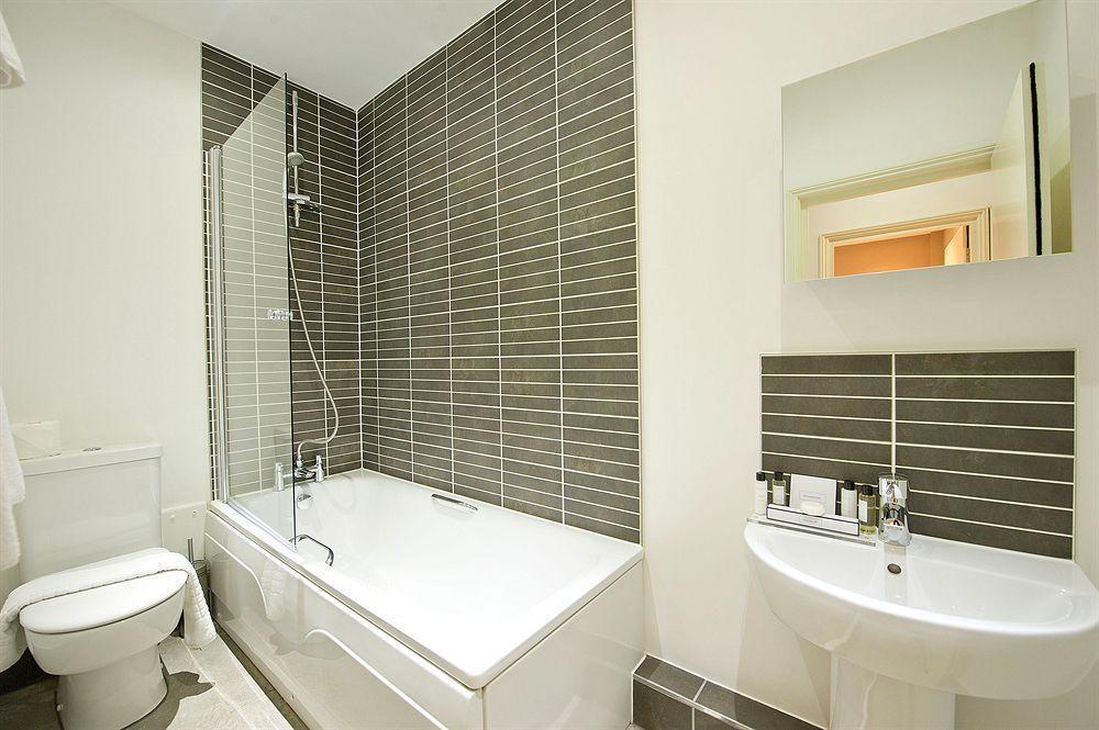 Native Fulham Apartment Londra Exterior foto