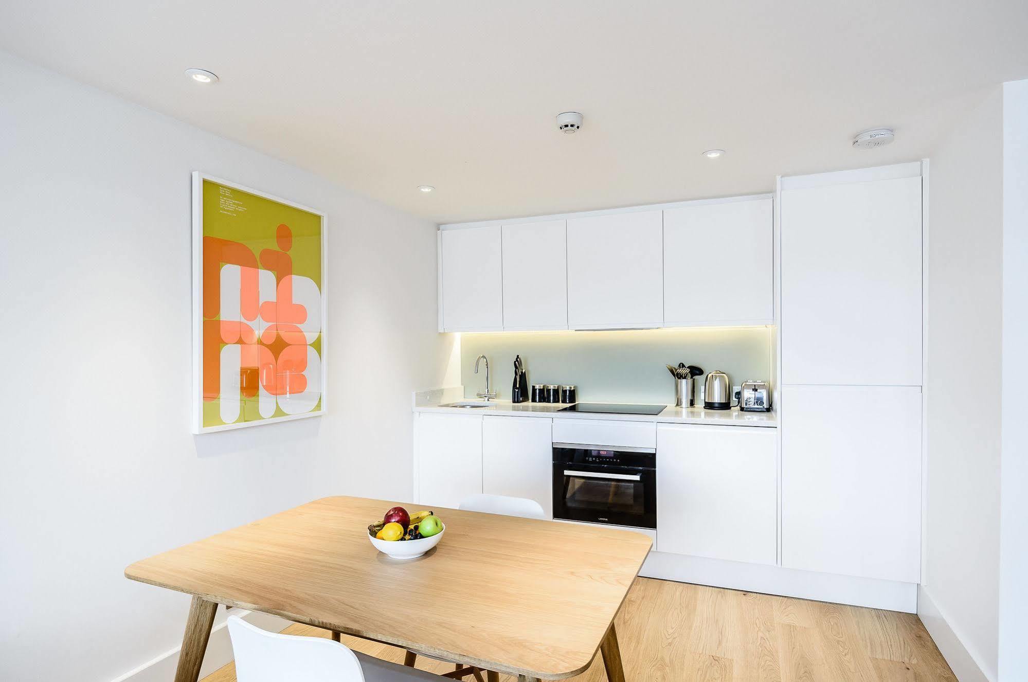Native Fulham Apartment Londra Exterior foto